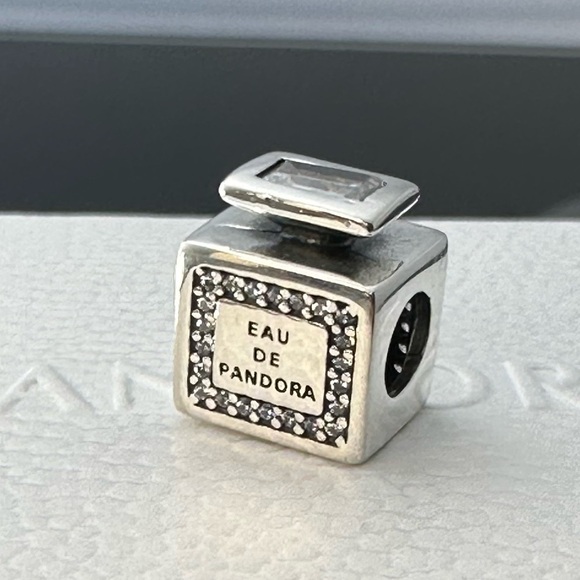 PANDORA Perfume Charm 925 Ale Sterling Silver in a gift box - Picture 1 of 5